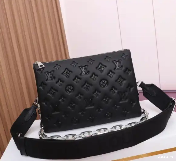 WIS LOUIS PM VUITTON COUSSIN 0629